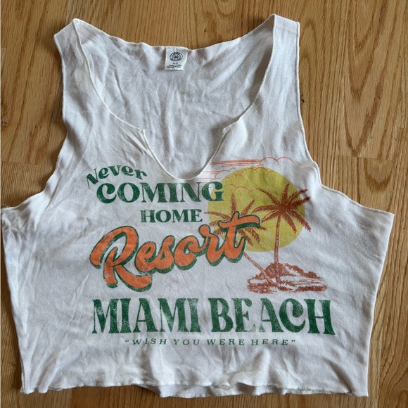 Urban Outfitters Miami Beach Graphic Crop Top - Picture 3 of 4
